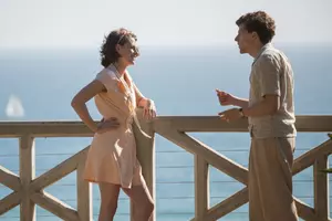 CAFÉ SOCIETY