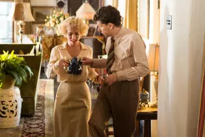 CAFÉ SOCIETY